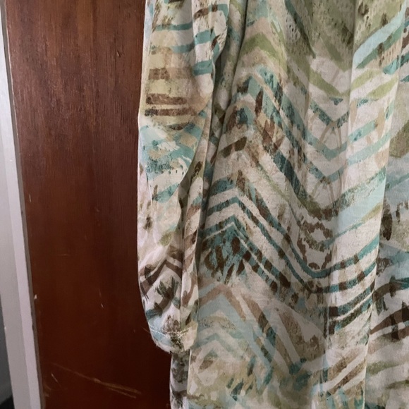 Woman top - Picture 4 of 5